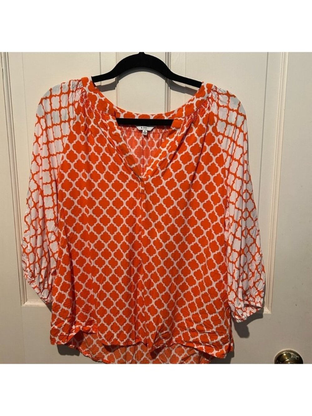 Crown & Ivy Orange White Patterned Blouse Medium
